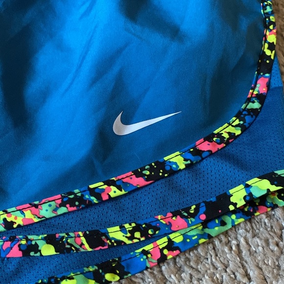Nike Running Shorts - Picture 2 of 8